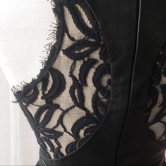 BCBGeneration NWT Black Faux Leather/Lace Dress Flowy Bottom Women's Size 4 - Picture 5 of 13